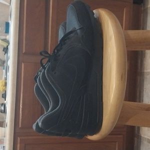 Nike air Pegasus 89’ triple black shoes size 12.5